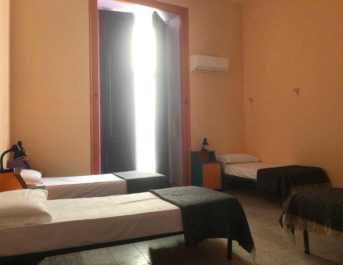 6 Small Rooms 나폴리 외부 사진